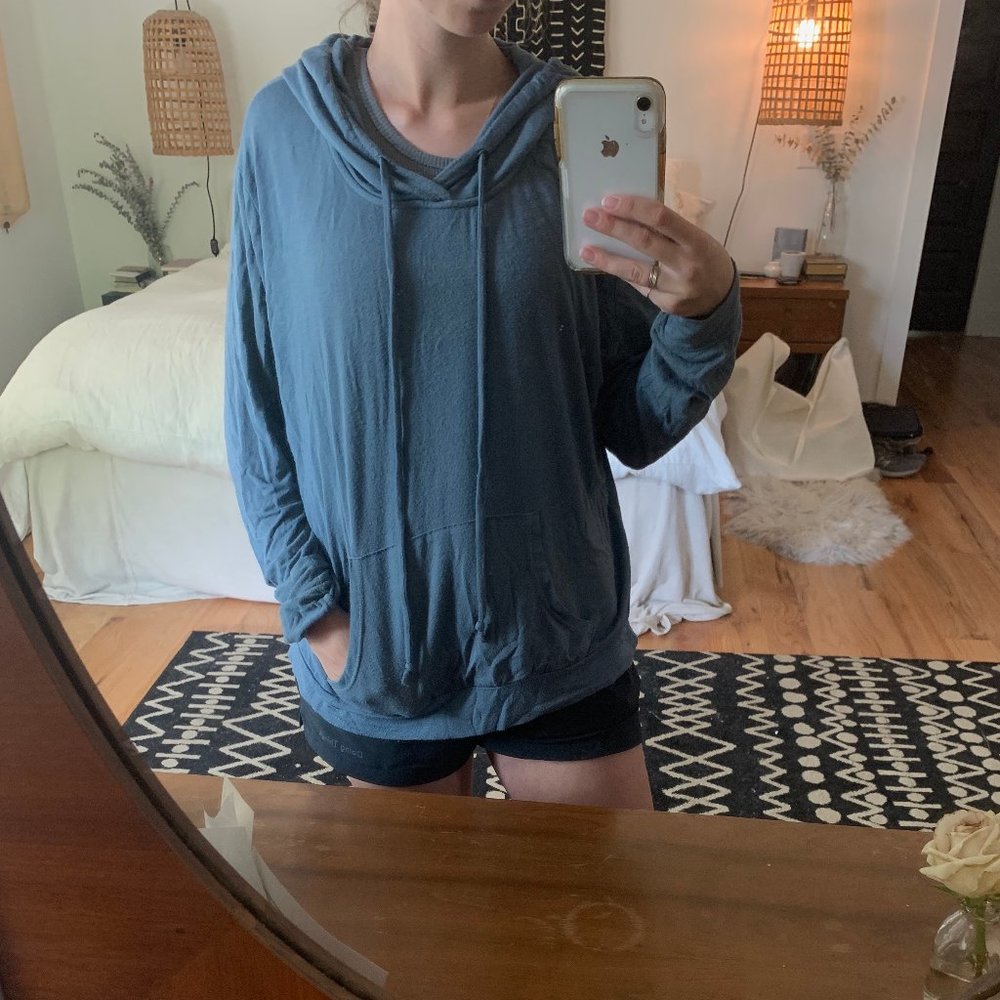 Brandy Melville Sweatshirt